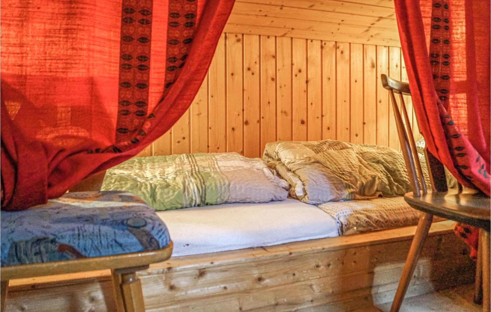 1 Bedroom Cozy Apartment In Hinterburg Exteriér fotografie