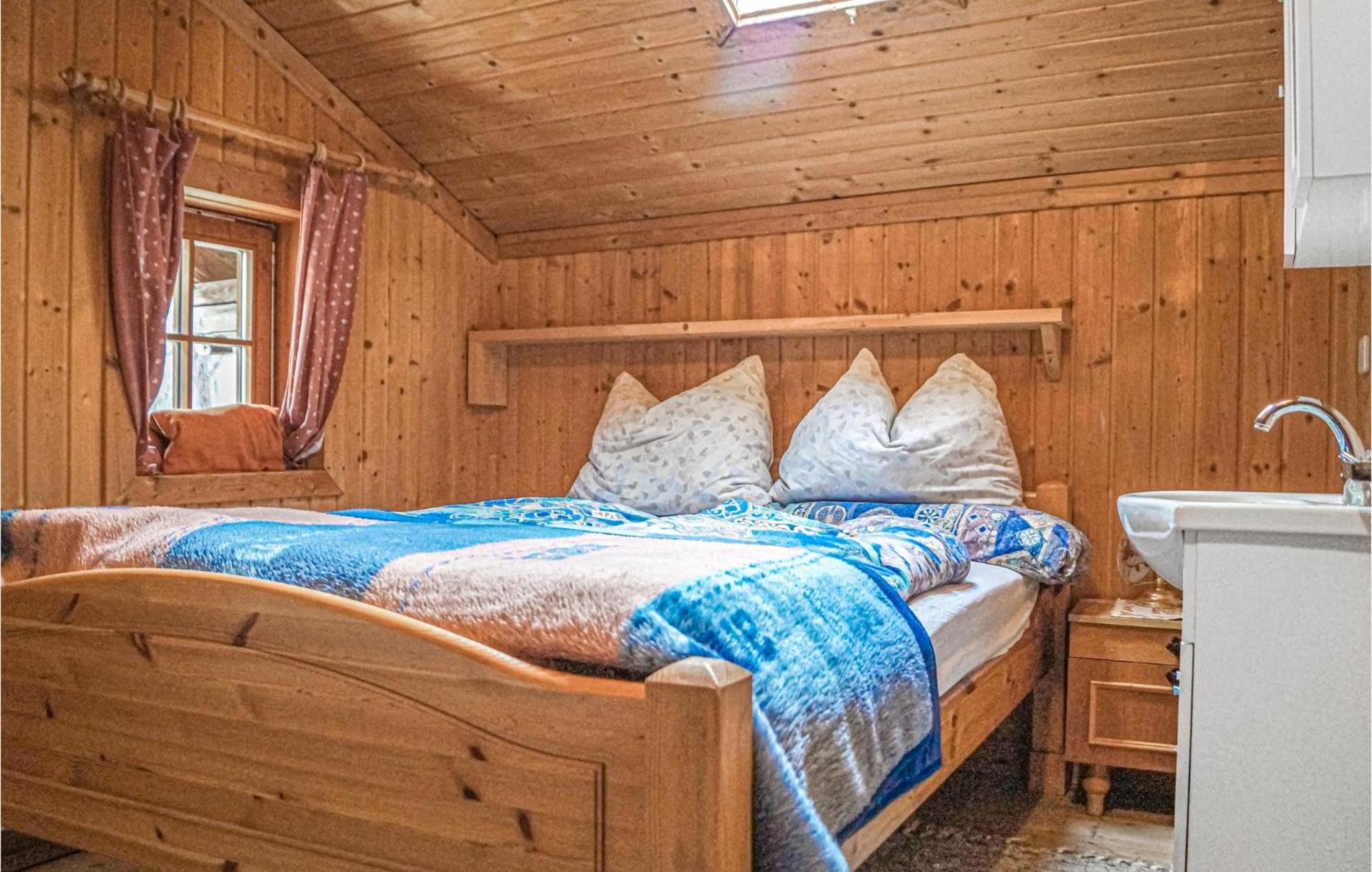 1 Bedroom Cozy Apartment In Hinterburg Exteriér fotografie